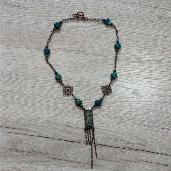 Handmade teal and copper necklace with bird pendant - Picture 4 of 5